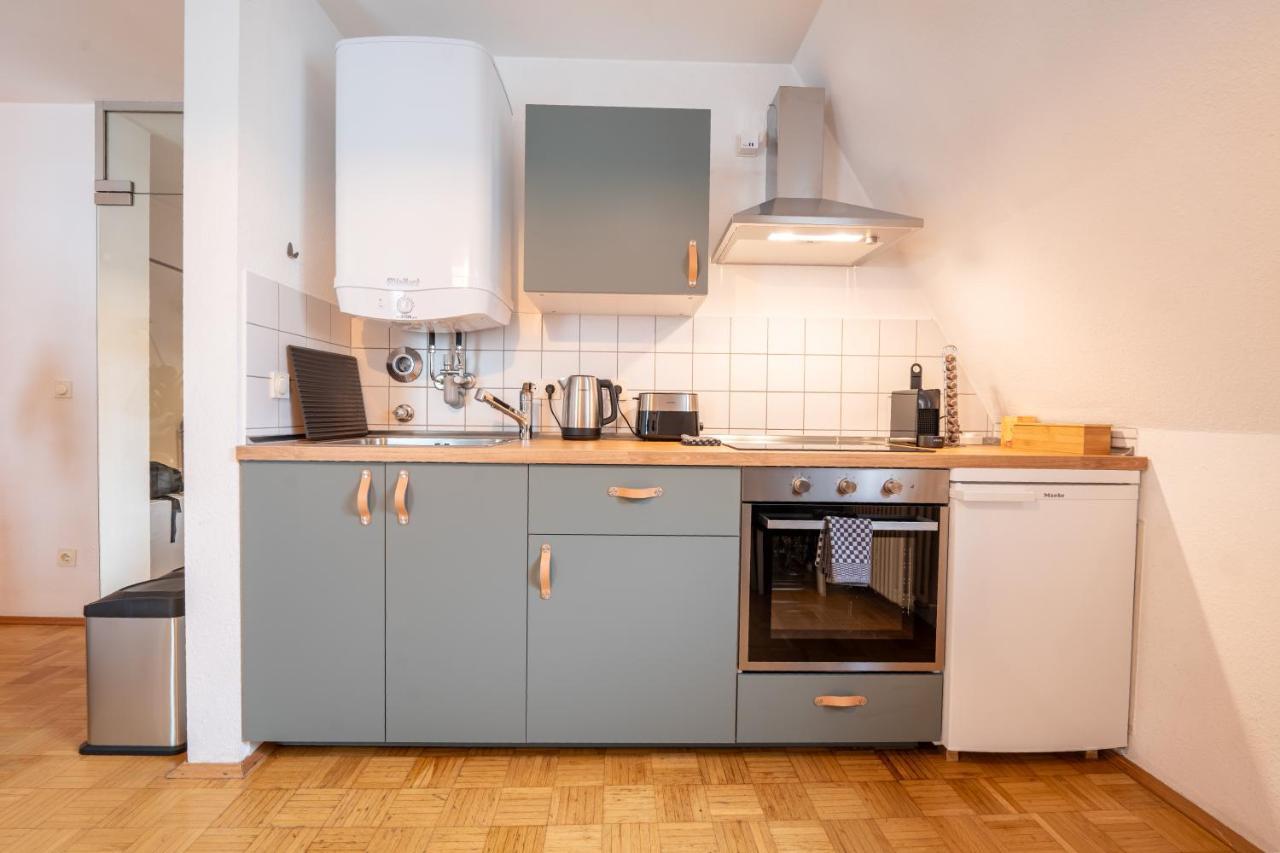Apartment Im Historischen Altbau Am Marktplatz - Disney+, 300Mb/S Internet Κέμνιτς Εξωτερικό φωτογραφία