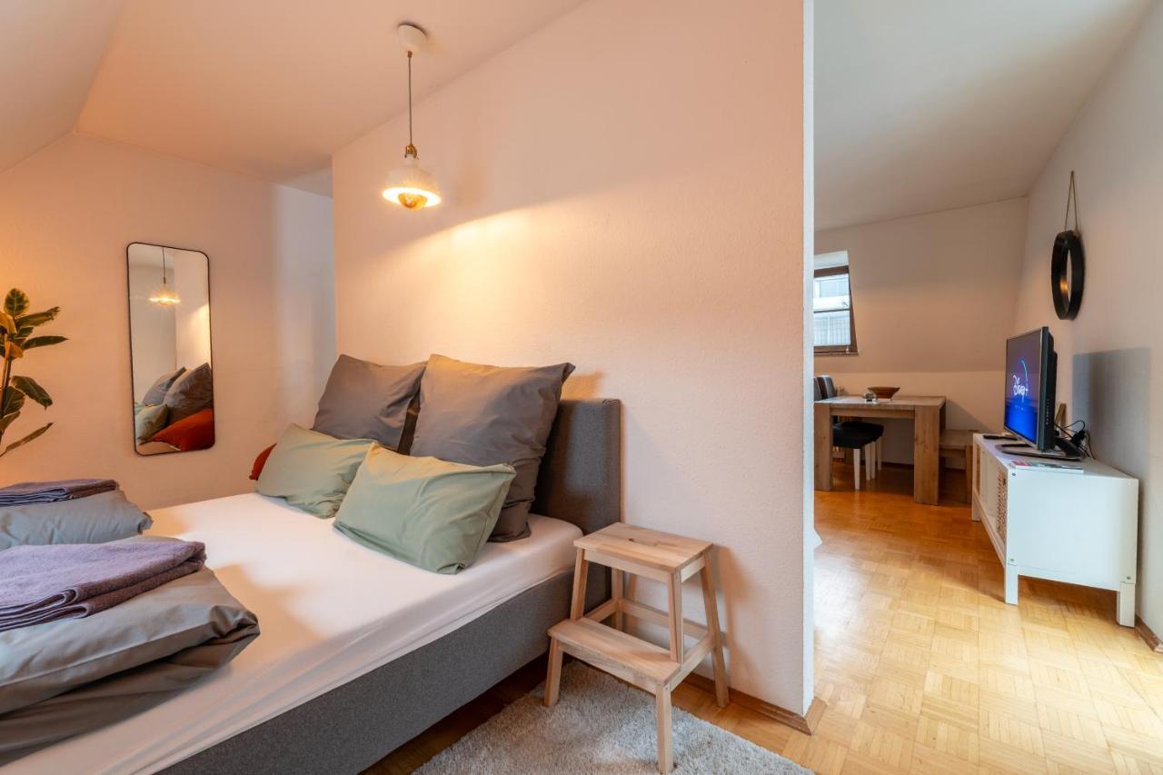 Apartment Im Historischen Altbau Am Marktplatz - Disney+, 300Mb/S Internet Κέμνιτς Εξωτερικό φωτογραφία